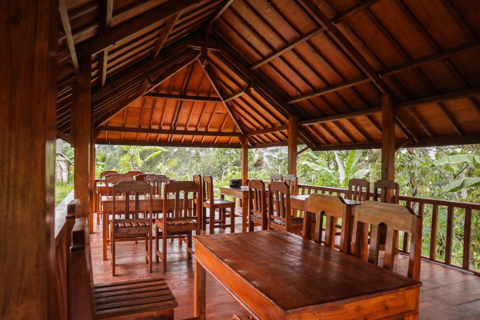 Nea Lombok Lodge